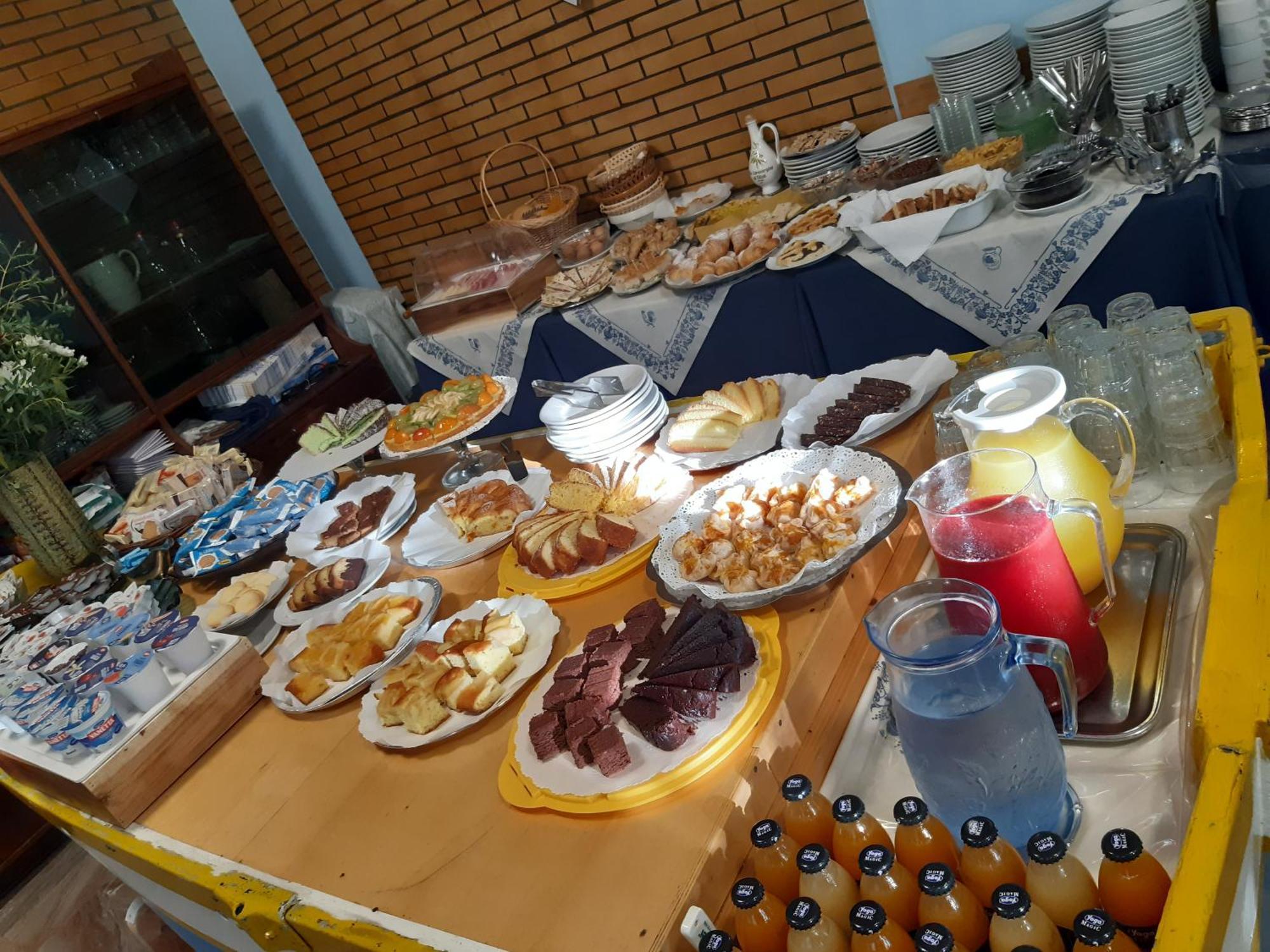 צ'סנטיקו Hotel Bellevue מראה חיצוני תמונה