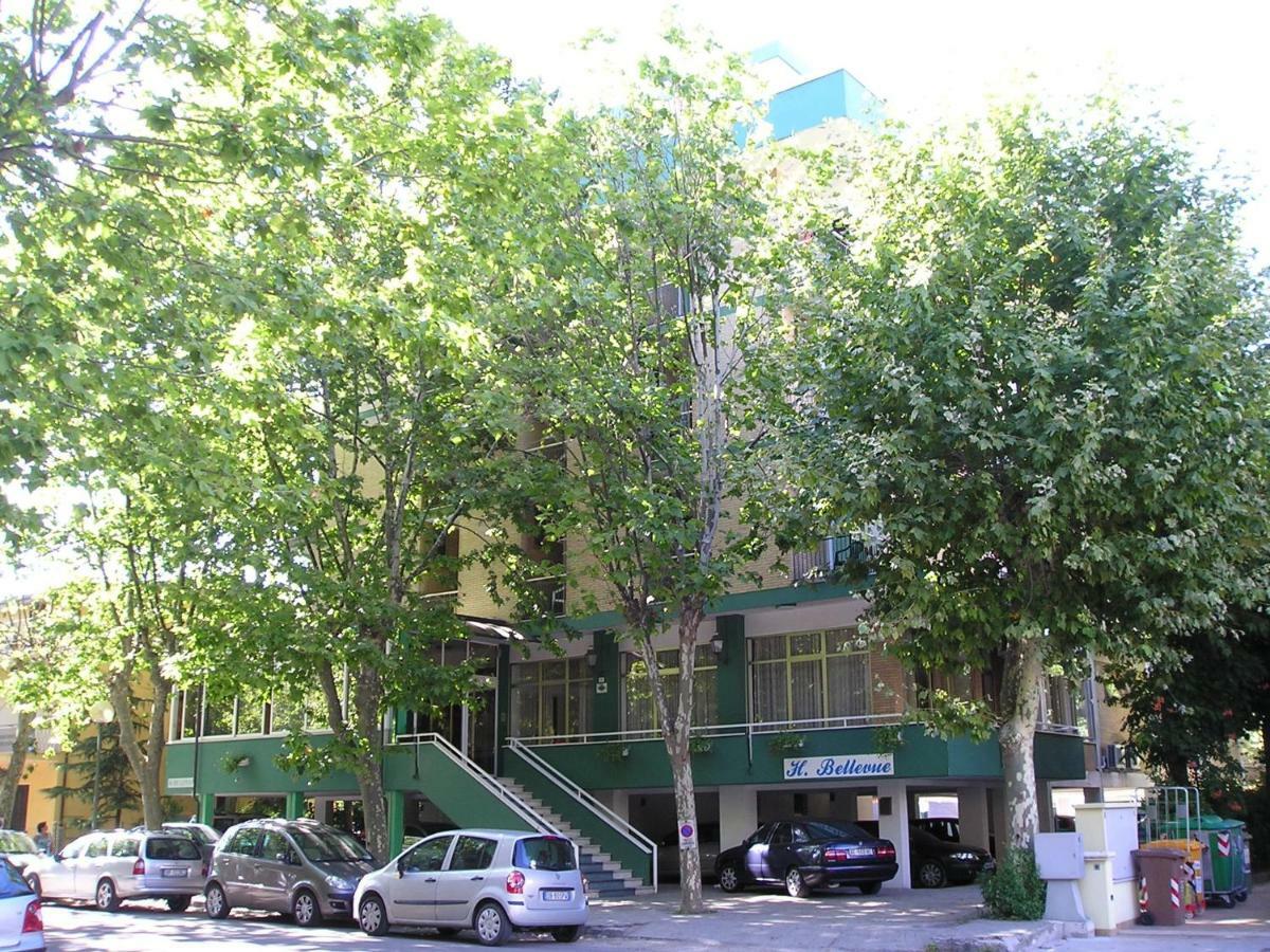 צ'סנטיקו Hotel Bellevue מראה חיצוני תמונה