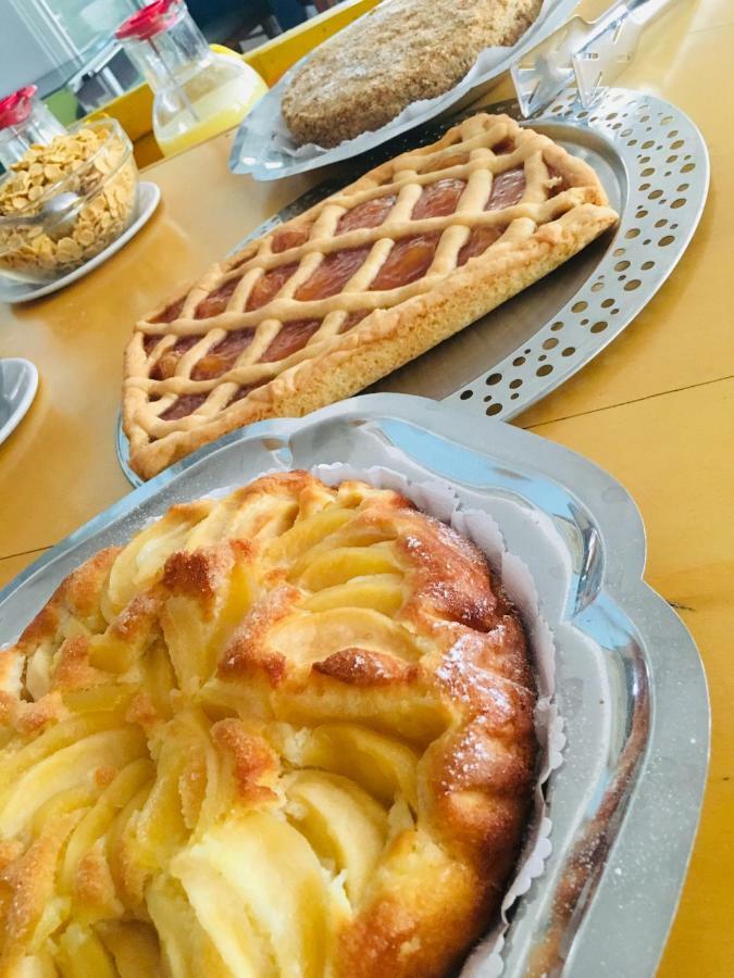 צ'סנטיקו Hotel Bellevue מראה חיצוני תמונה
